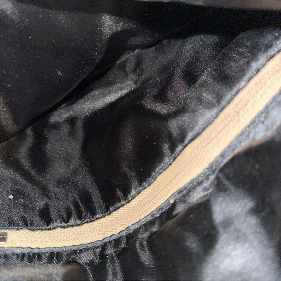 Victoria’s Secret Gold Sequin Clutch Purse Evening Hand Bag Shiny Zipper - Picture 15 of 15